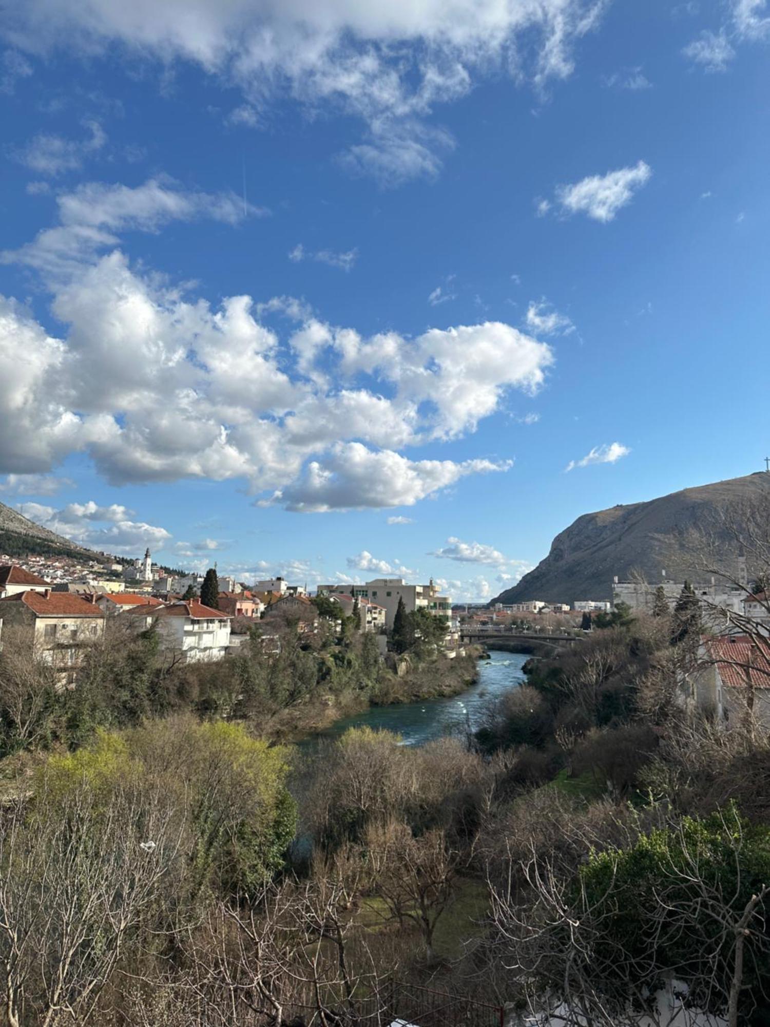 Apartment Collina Mostar Esterno foto